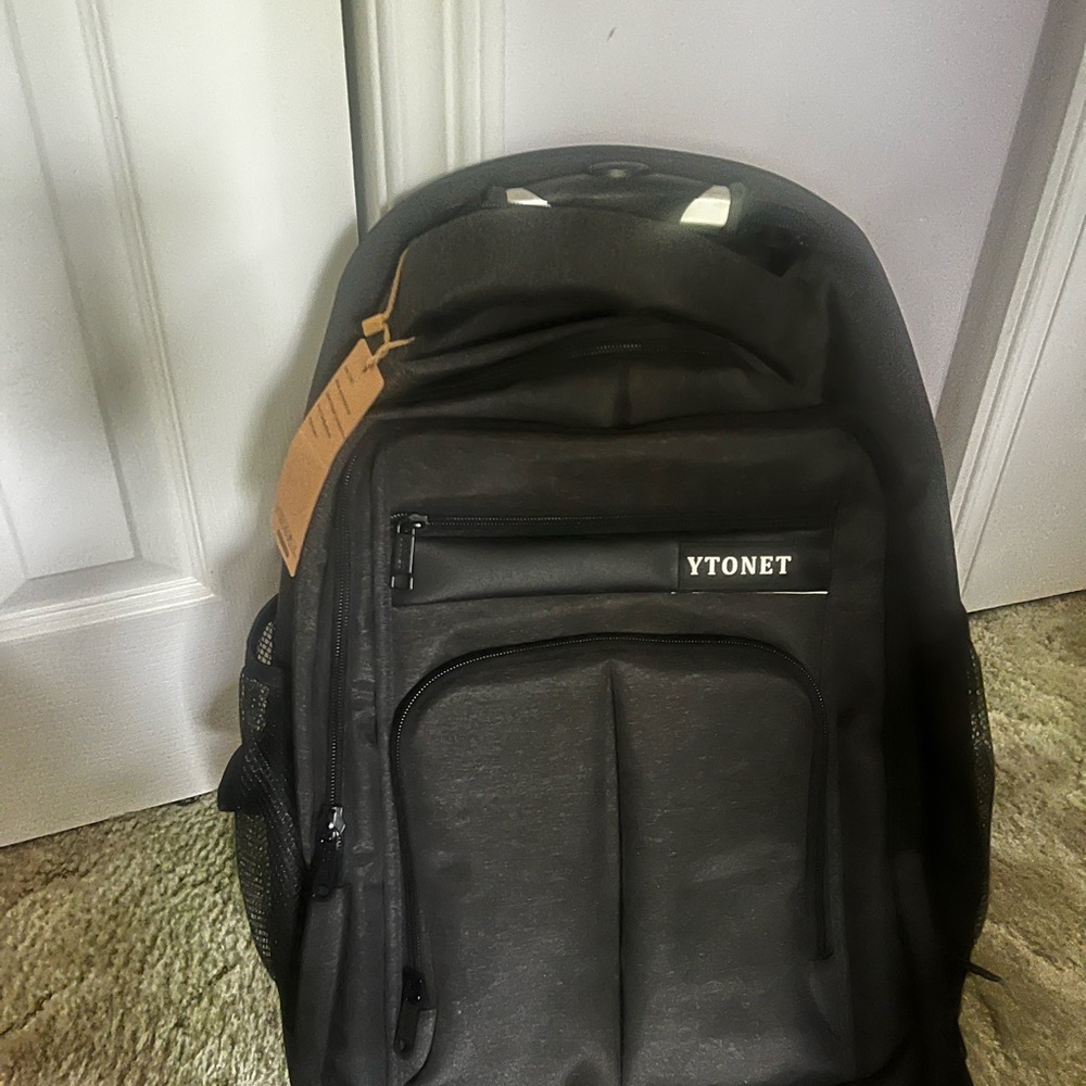 Black Men's Backpack with Wheels